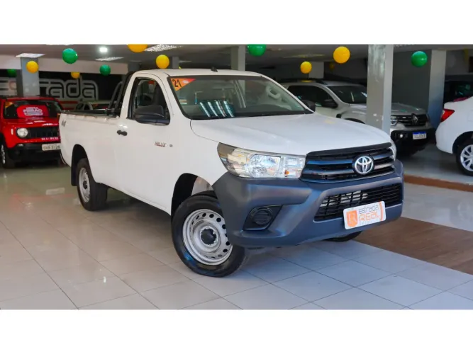 Toyota Hilux CS D4-d 4X4 2.5 16V 102cv TB Dies. 2021