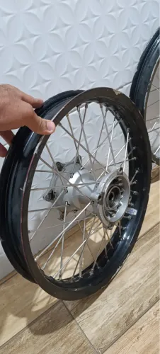 RODAS XRE 190/BROS 160 (PAR). 