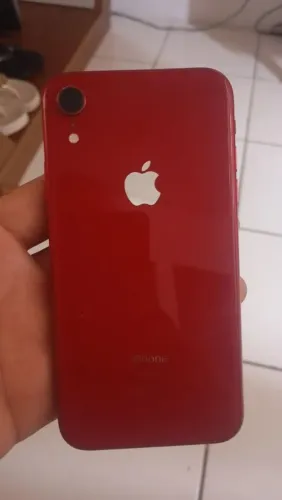 iPhone XR 64g telefone está com problema está pedindo atualização 