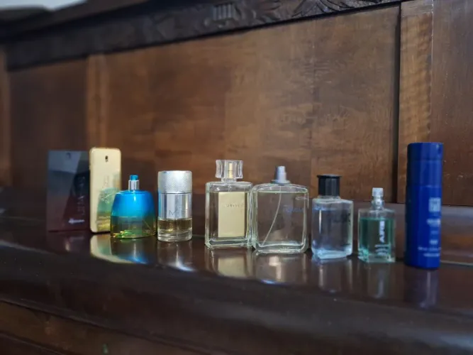 Lote perfumes masculinos