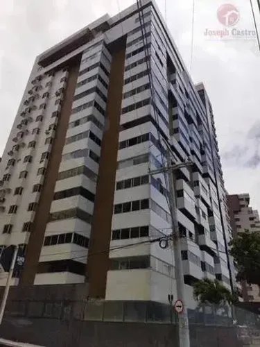 VENDO Excelente apartamento na Beira mar de Boa viagem com 4 quartos - 02 vagas - 163m