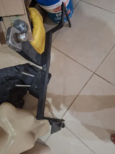 Vendo reboque de celta