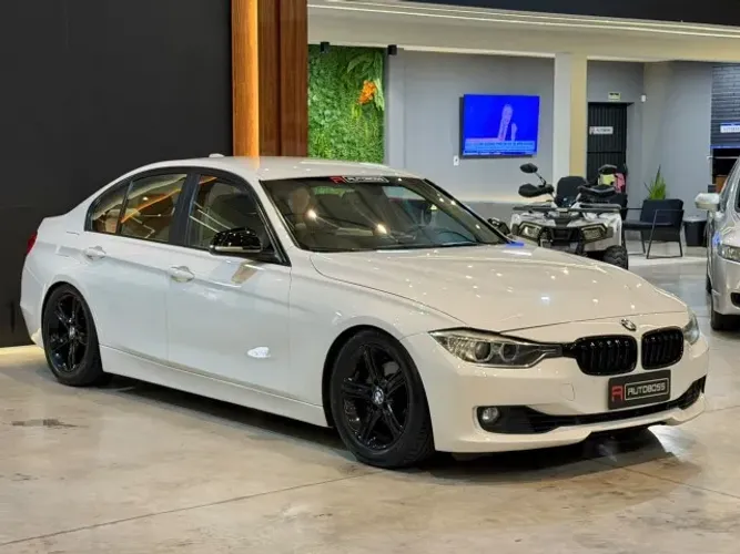 BMW 320I A 2.0 Turbo/activeflex 16V 184cv 4P 2015