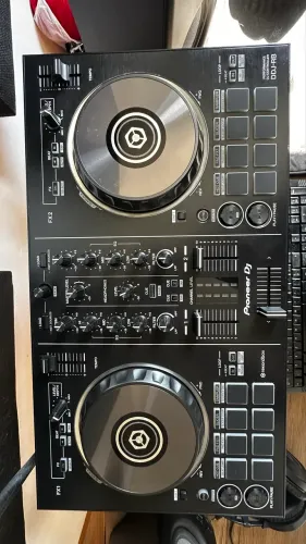 Pioneer DJ DDJ-RB ? muito conservada + caixa original
