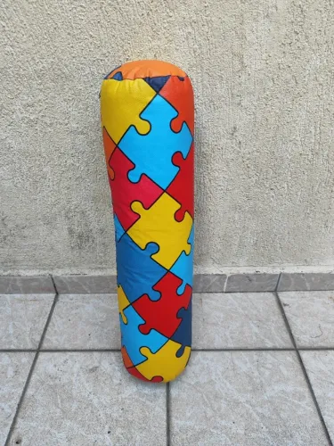 Rolo Posicionador de Espuma Firme Fisioterapia em Couro Corino 60cm x 15cm
