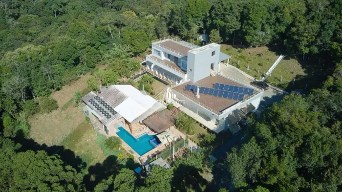 CASA DE CAMPO DE ALTO PADRÃO CAMPINA GRANDE DO SUL / PR REF: 1191