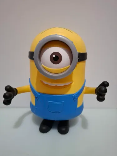 Boneco Minions