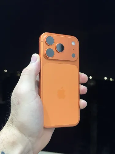 17 PRO 256GB