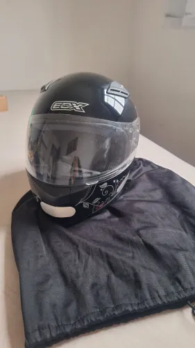Capacete tamanho 56