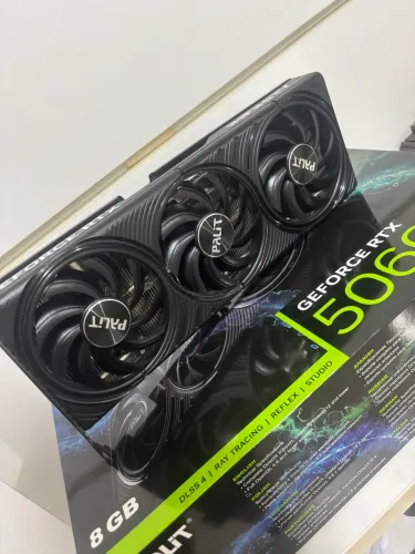 RTX 5060 8gb PALIT Infinity triple Fan