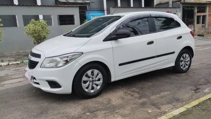 Chevrolet Onix JOY Hatch 1.0 8V Flex Mec. 4P 2018