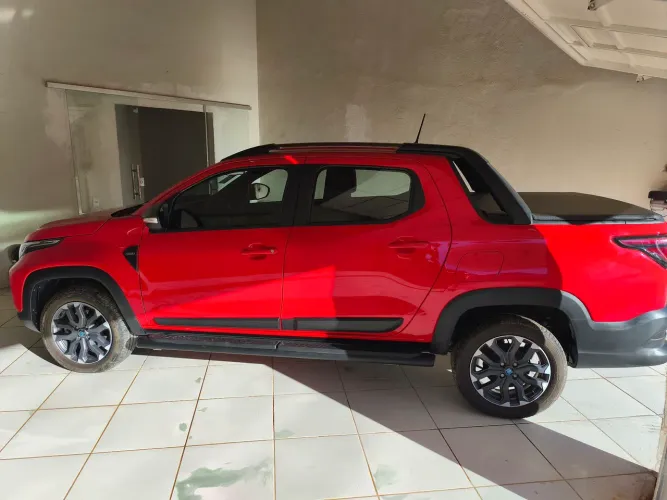 Fiat Strada Ultra 1.0 Flex Turbo CD Aut. 2025