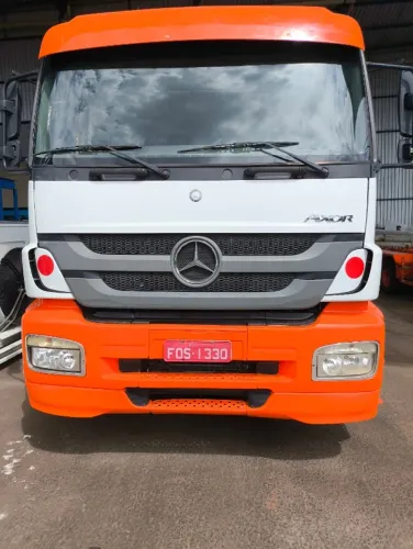MB 2533 - ROLL ON-OFF