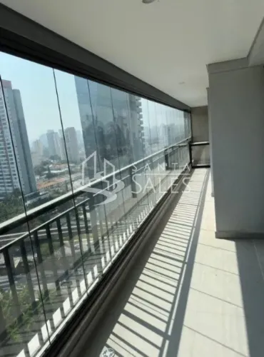 Apartamento de luxo na Vila Cordeiro, São Paulo - 2 quartos, 2 suítes, 1 banheiro, 2 vagas