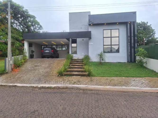 Casa em Condomínio à Venda em Sumaré-SP, bairro Estância Árvore da Vida: 3 quartos, 1 suít