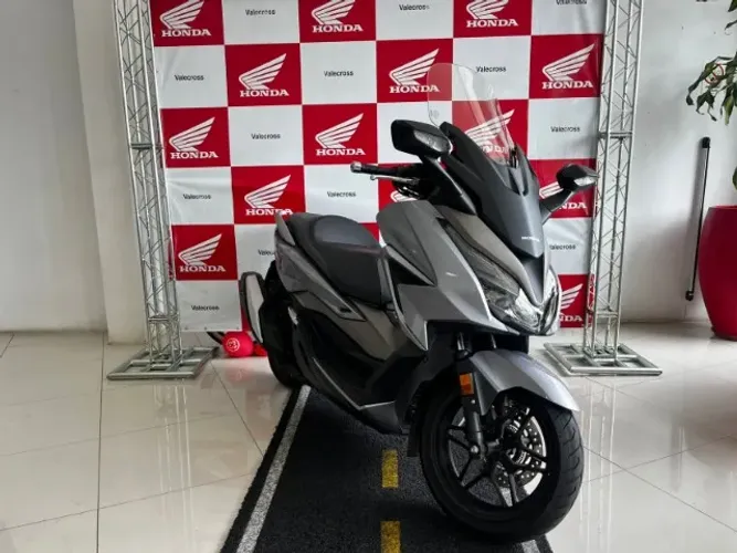 Honda Scooter FORZA 350 