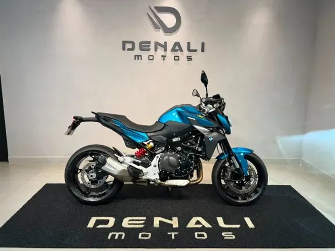 BMW F900 R PLUS