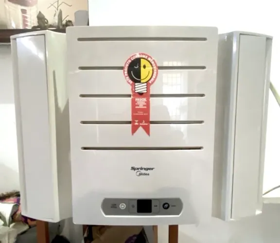 Ar Condicionado Midea Springer 7500 Btus 220v Com Controle (