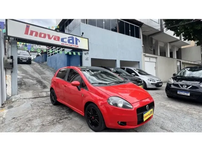 Fiat Punto Sporting 1.8 Flex 8v/16v 5P 2011