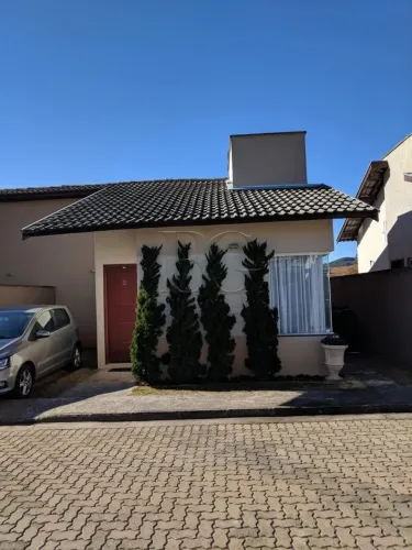 Casa à venda em condomínio fechado em Poços de Caldas
