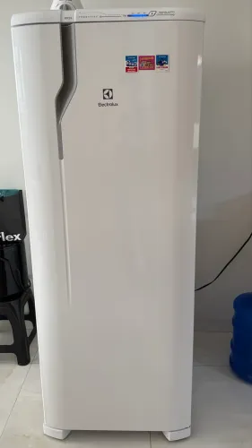 Geladeira Eletrolux Frost Free