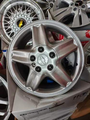 Rodas aro 15 GM 4x100 Vectra Millenium 