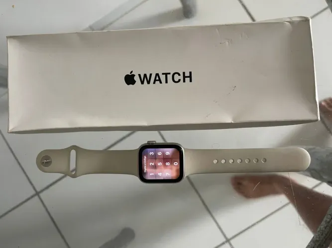 Apple Watch SE (GPS) (2ª geração)