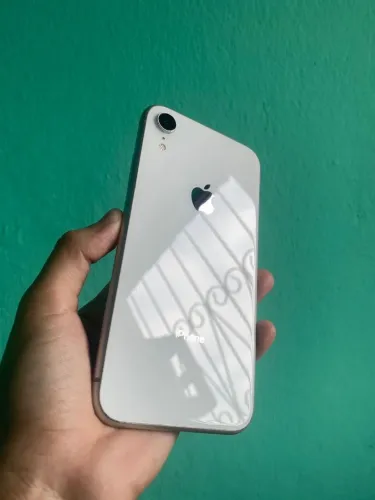 iPhone XR 64gb