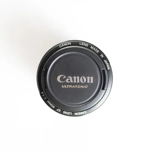 Canon 50mm 1.4 EF
