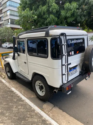 Toyota Band.Jipe Cap.de Aço Chas. Curto Diesel 1992