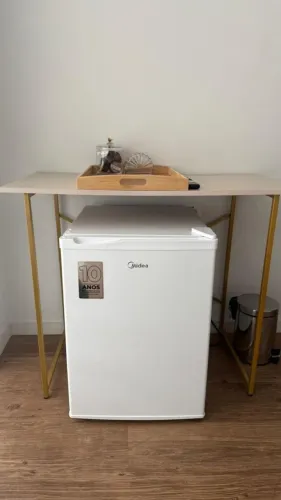 Frigobar 67L Midea