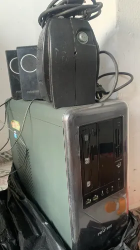 VENDO COMPUTADOR POSITIVO COMPLETO