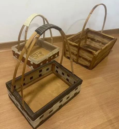 CESTA QUADRADA ARTESANAL