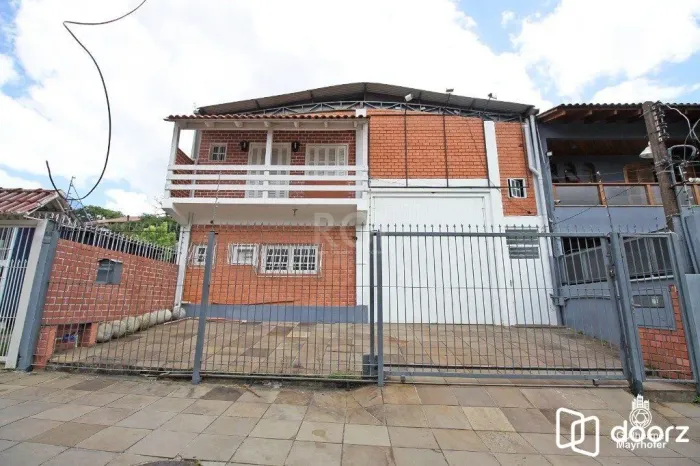 Predio para Venda - 244.51m², 0 dormitórios, 4 vagas - Partenon