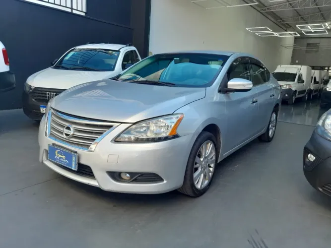 Nissan Sentra SL 2.0 Flexstart 16V Aut. 2015