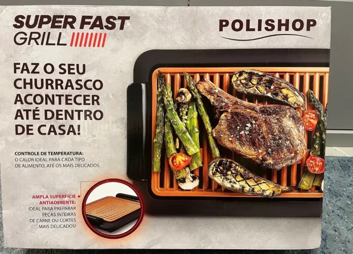Churrasqueira elétrica- Polishop 127V.
