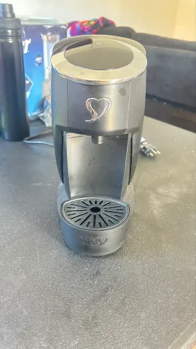 Máquina de café três corações