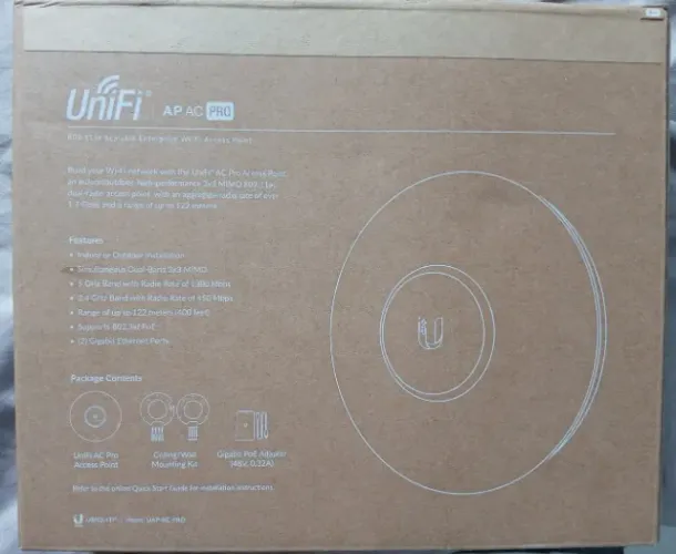 Access Point Ubiquiti UniFi AC Pro c/Fonte - UAP-AC-PRO