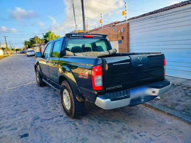 Nissan Frontier Se/se Strik/one CD 4X4 2.8 Dies 2006