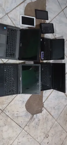 Notebook e Tablet Para Retirada De Peças