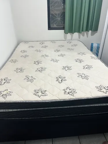 Cama box casal
