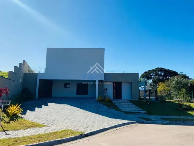 Casa à venda, 348 m² por R$ 3.434.552,79 - Medeiros - Jundiaí/SP