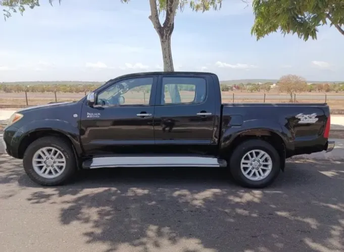 Toyota Hilux CD SRV D4-d 4X4 3.0 TDI Dies 2006