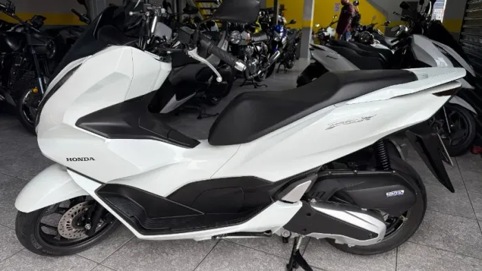 PCX 160 DLX ABS 23/23 c/ 17.000 kms