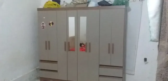 Vende_seguarda roupa
