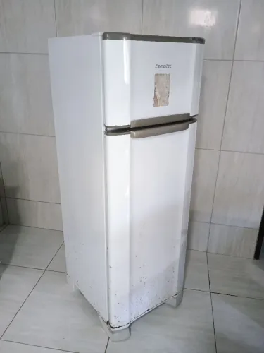 GELADEIRA ESMALTEC DUPLEX 28Ol