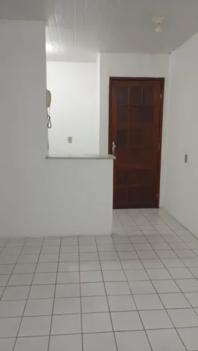 Aluga-se apartamento 