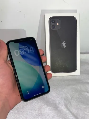 iPhone 11 64gb com caixa