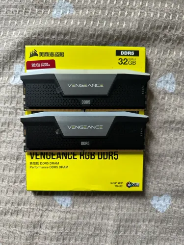 Memória DDR5 32GB Corsair 6400mhz