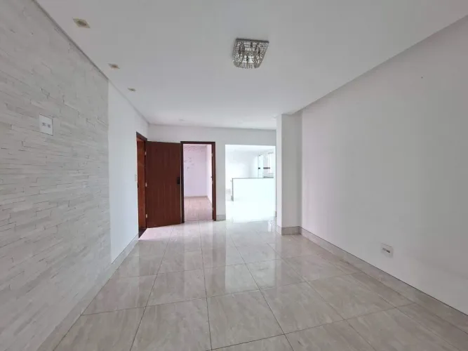 Apartamento para aluguel, 2 quartos, 1 suíte, 1 vaga, Interlagos - Divinópolis/MG